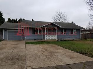 398 S 37th Pl, Springfield, OR 97478