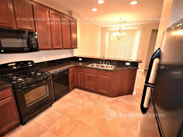8316 Lower Trailhead Ave — Photo 7