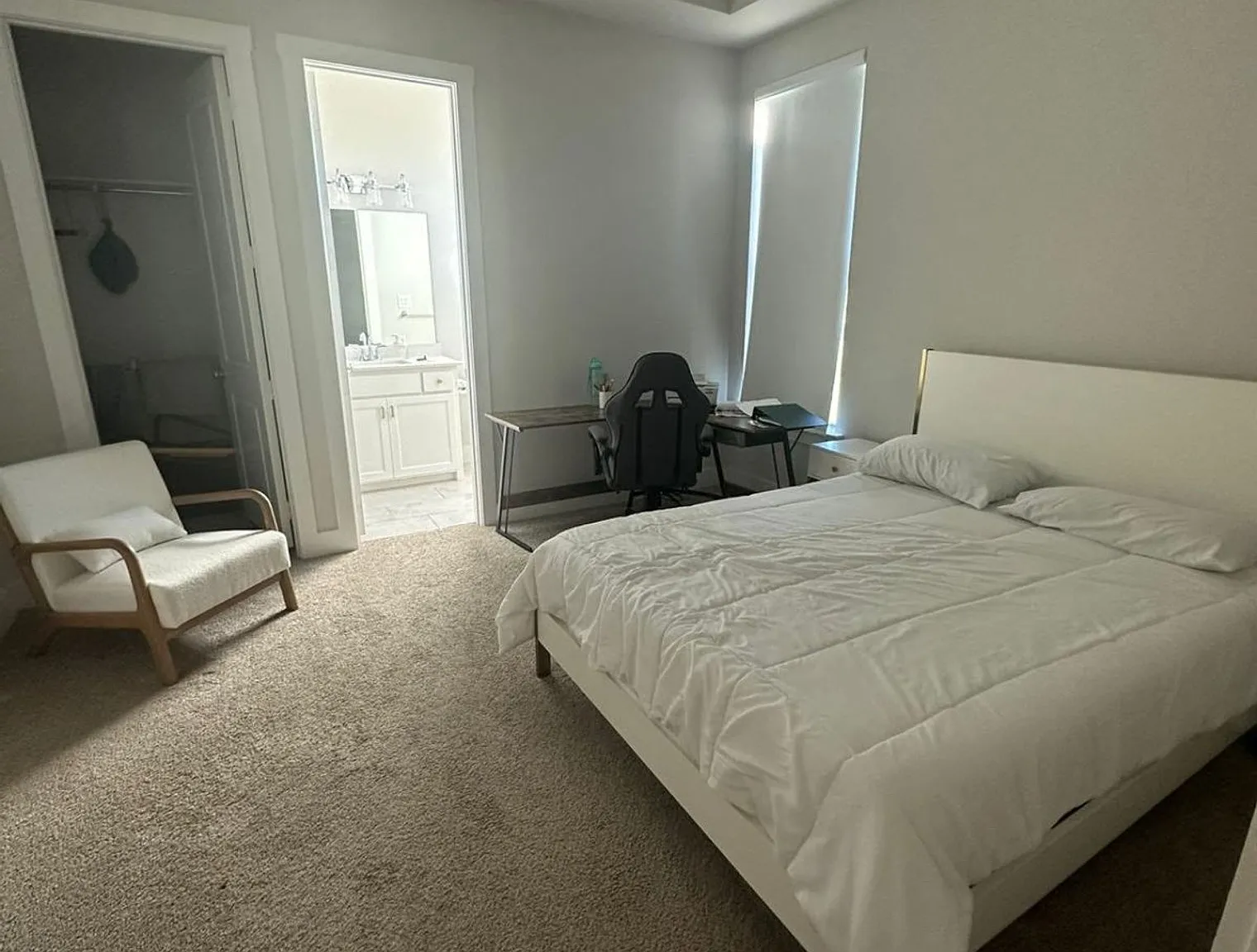 5 bed, 5.0 bath, 47415 sqft, $6,312 — Photo 3