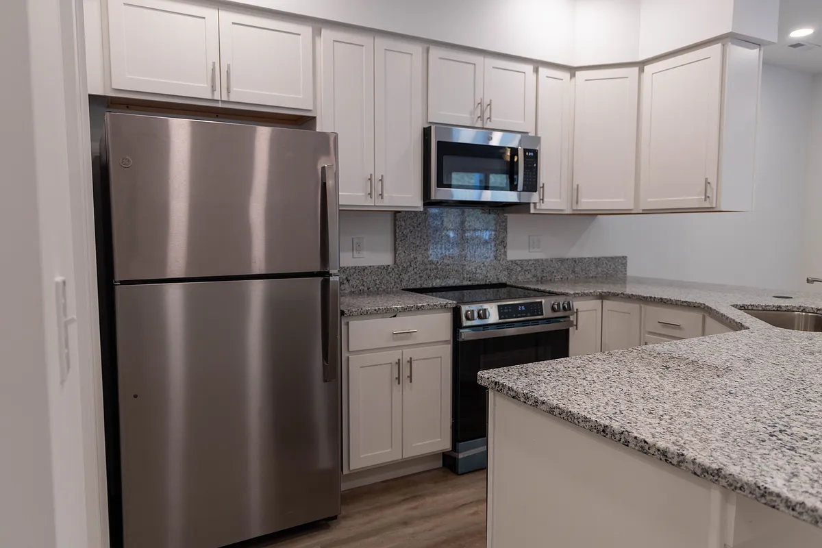 Kitchen - NEW CONSTRUCTION - Middletown Flats