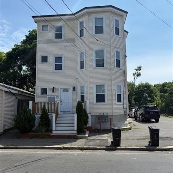 832 Montello St #3 — Photo 1