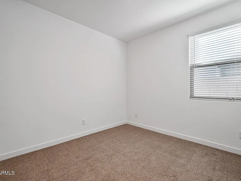 12617 W Kaler Dr — Photo 25
