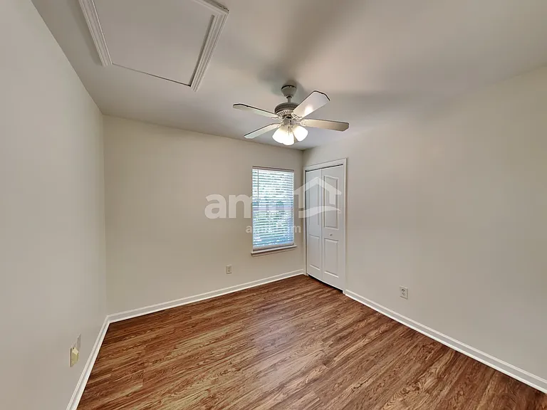3801 Wingdale Ct — Photo 17