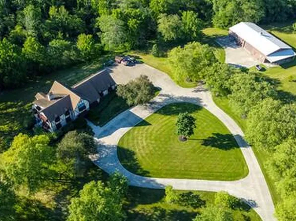 3191 Spring Valley Rd, London, OH 43140