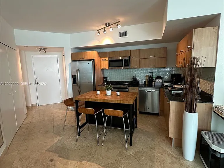350 S Miami Ave #2302 — Photo 28