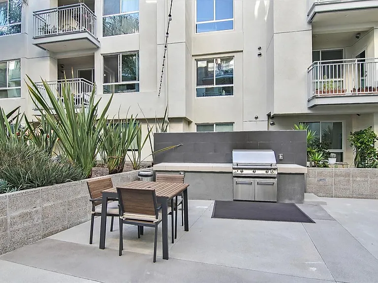12655 Bluff Creek Dr #304 — Photo 32