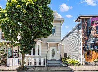 4 George St #1, Somerville, MA 02145