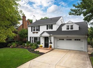21736 Aberdeen Rd, Rocky River, OH 44116