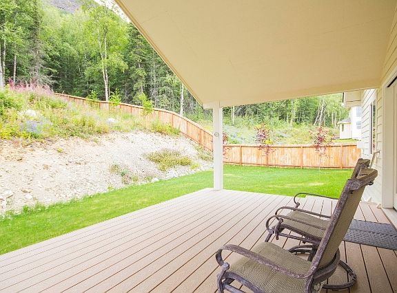 5th image of 10455 Stewart Dr