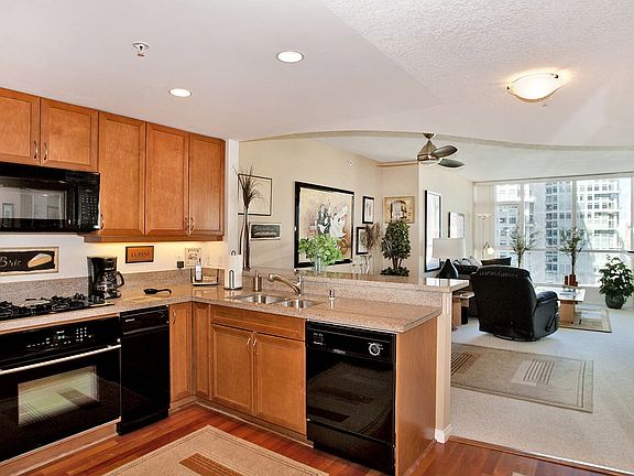 3rd image of 510 1st Ave Unit 1001