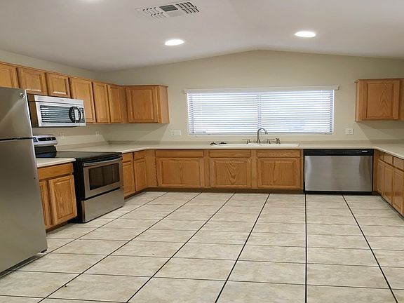 2nd image of 2249 S 85th Dr