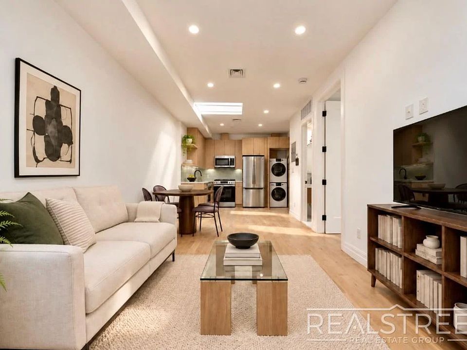 1st image of 97 Ralph Ave #3R