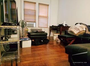 3091 23rd St #1R, Astoria, NY 11102