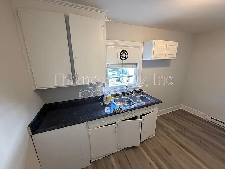 912 Nashville Rd — Photo 12