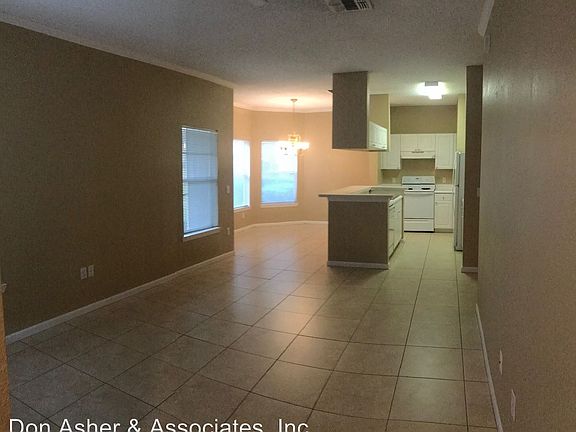 2nd image of 1212 Arbor Lakes Cir
