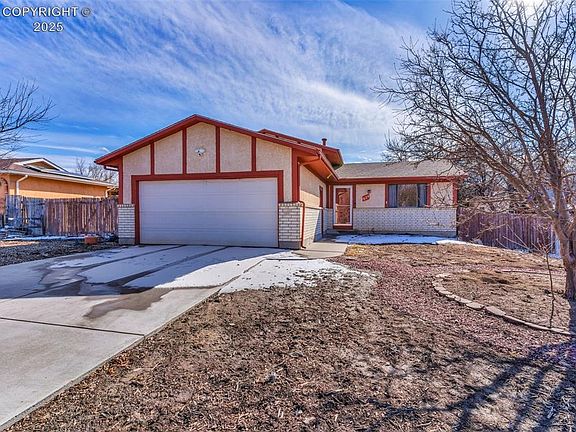 5th image of 924 Bluestem Blvd