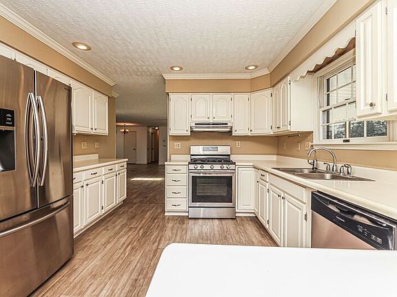 5th image of 6888 Bunnell Hill Rd