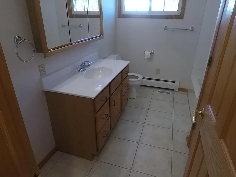 3035 Martin Rd — Photo 9