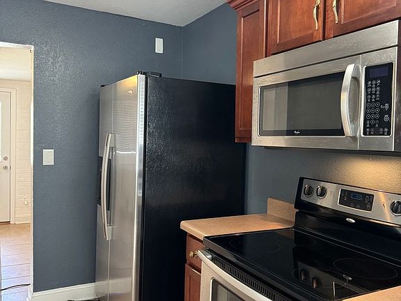 4th image of 1527 Madison St APT C