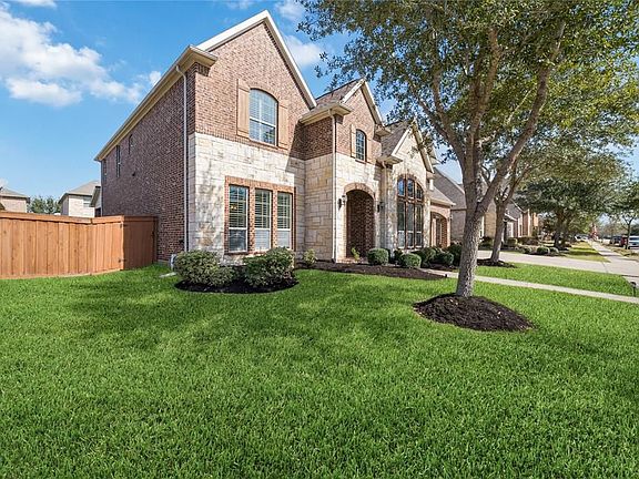 2nd image of 17518 Hanoverian Dr