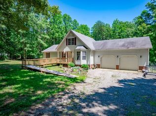 4195 Drew Ridge Dr, Louisa, VA 23093