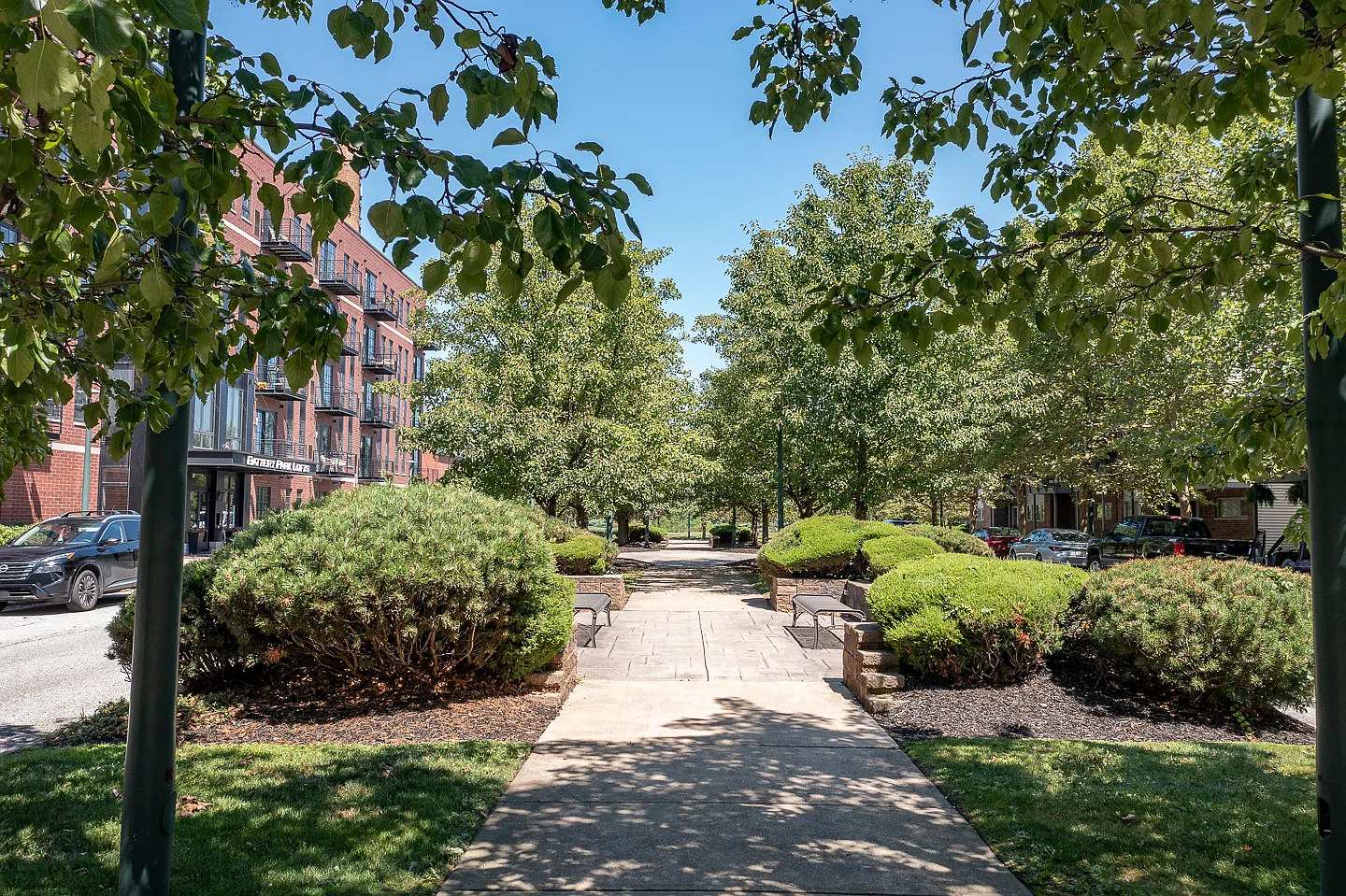 2 bed, 1671 sqft, $3,100 — Photo 1