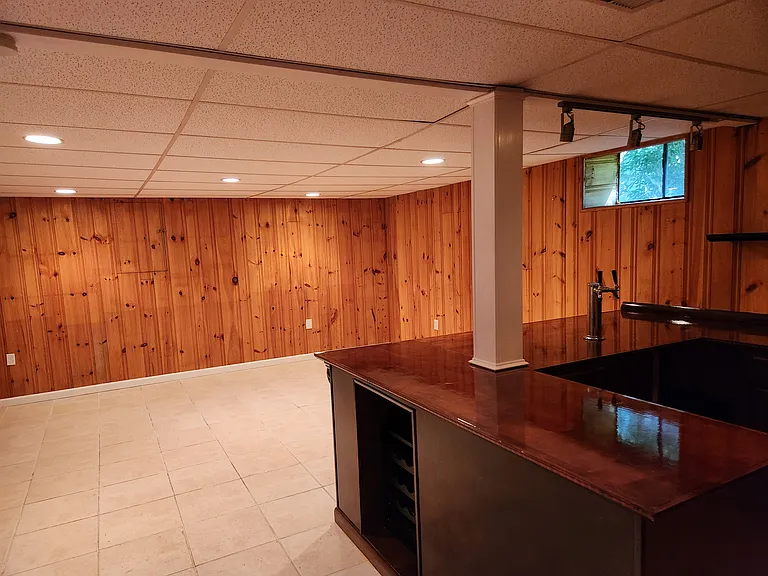 38 Park St #24E — Photo 23