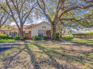 2567 Bentley Dr, Palm Harbor, FL 34684