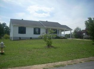 12 Longbranch Ct, Taylorsville, GA 30178