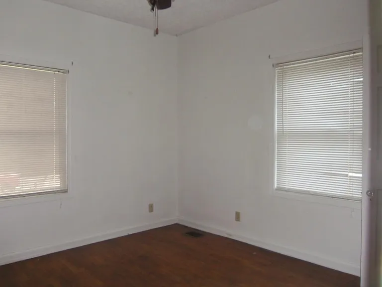 602 W Hanna Ave #6A — Photo 7