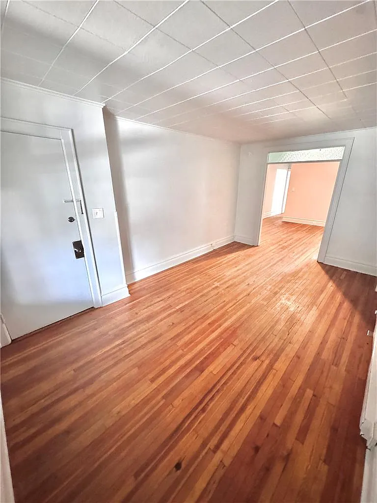 1 bed, 1.0 bath, 750 sqft, $1,195 — Photo 2
