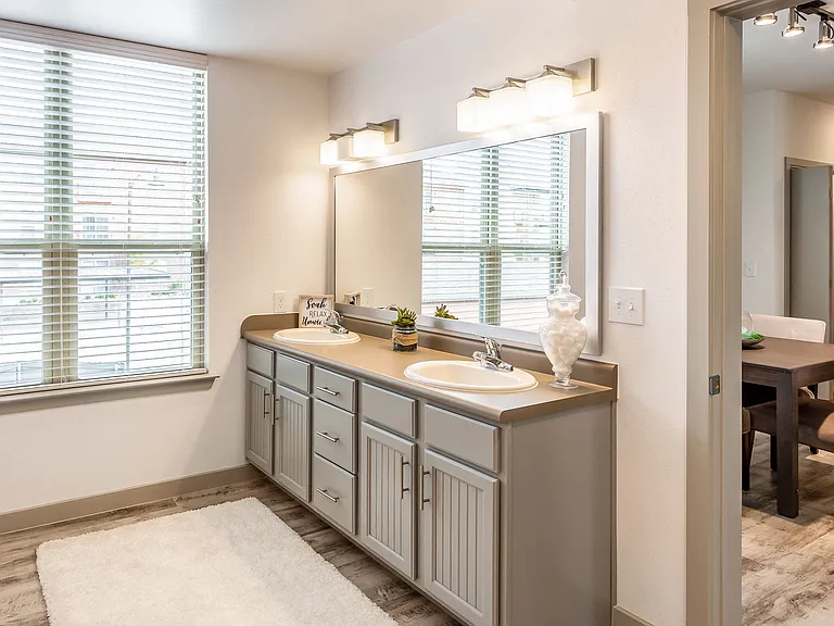 Gateway Pines — Photo 18