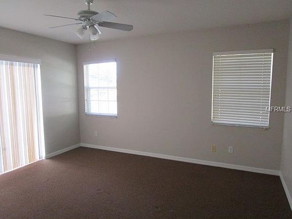 4th image of 2401 Oak Mill Dr