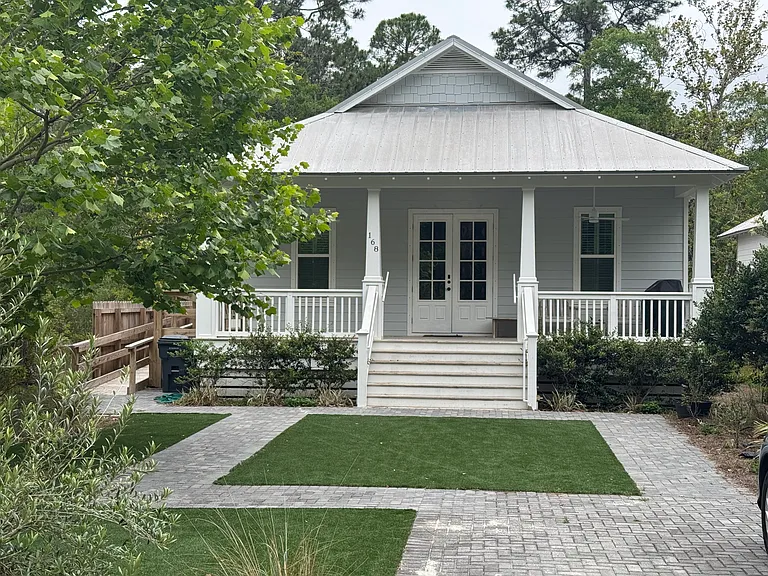 168 Summer Breeze Ln — Photo 1