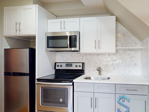 4th image of 314 Park Ave #3F