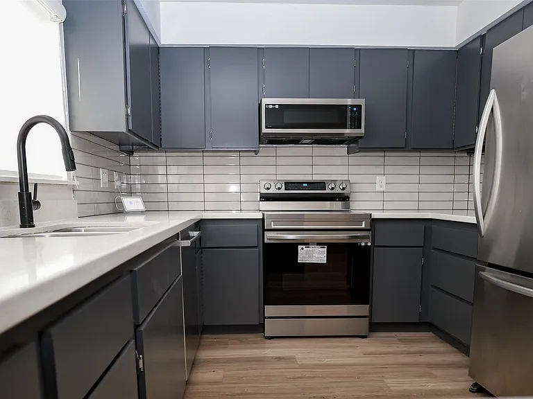 2302 W Settlers Way — Photo 22