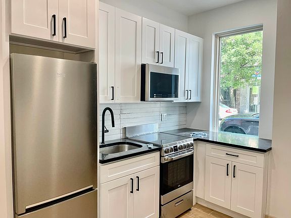 3rd image of 110 Meserole St #1