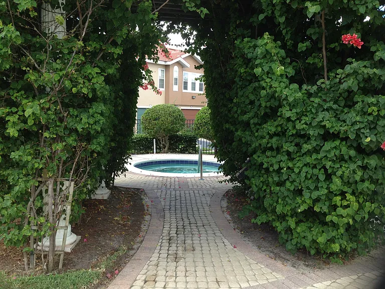 12025 Villanova Dr #106 — Photo 28