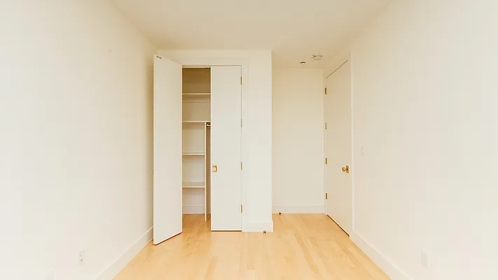 Rented by Nooklyn NYC LLC | media 45