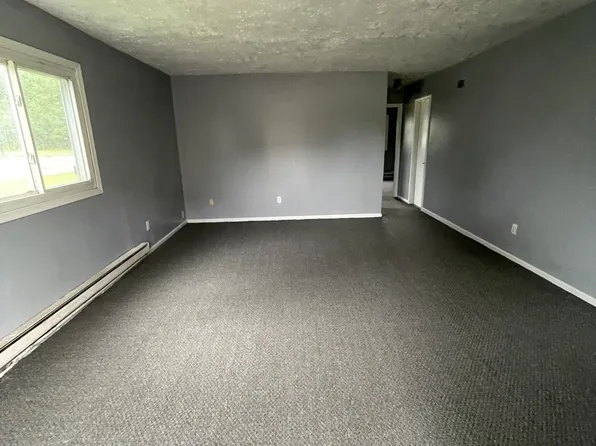 259 Brunswick Dr #1, Elyria, OH 44035