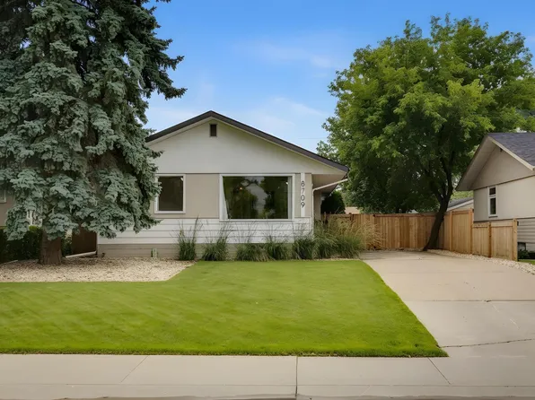 8709 164a St NW, Edmonton, AB T5R 2R2