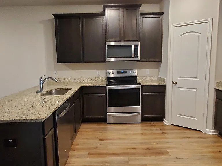 9206 Foxing Blf — Photo 5