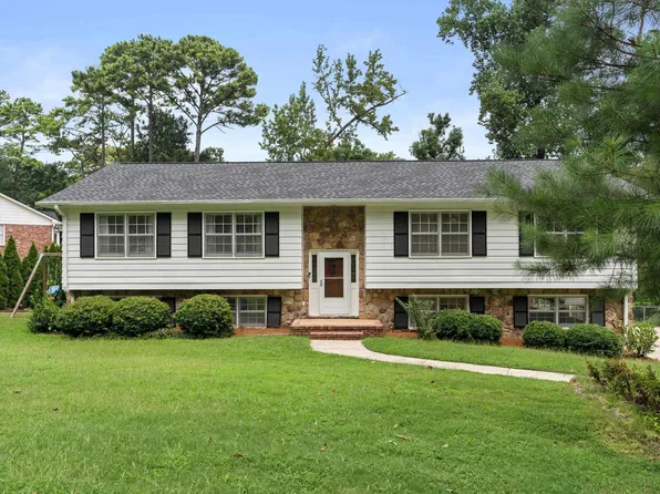 2601 Fargo Dr, Birmingham, AL 35226