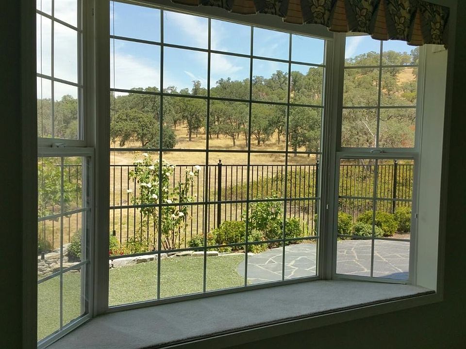 1st image of 2331 Pioneer Ct