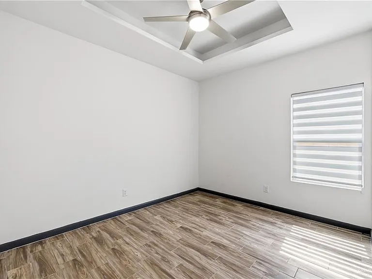 1408 E Hibiscus Ave #2 — Photo 7