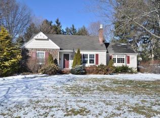 13 Pine St, Basking Ridge, NJ 07920