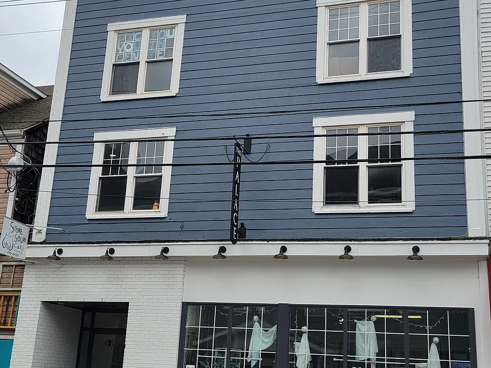 41 Water St #4