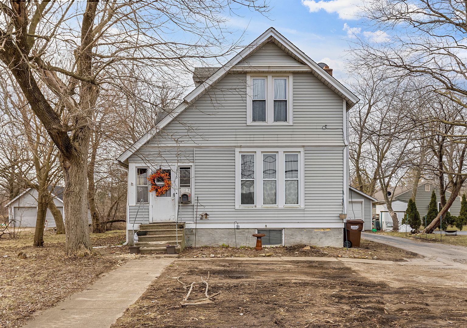 313 E Grant Hwy, Marengo, IL 60152 Zillow