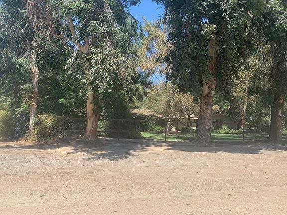 2nd image of 16648 Barton Ln