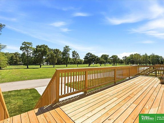 5th image of 502 Hidden Meadows Dr